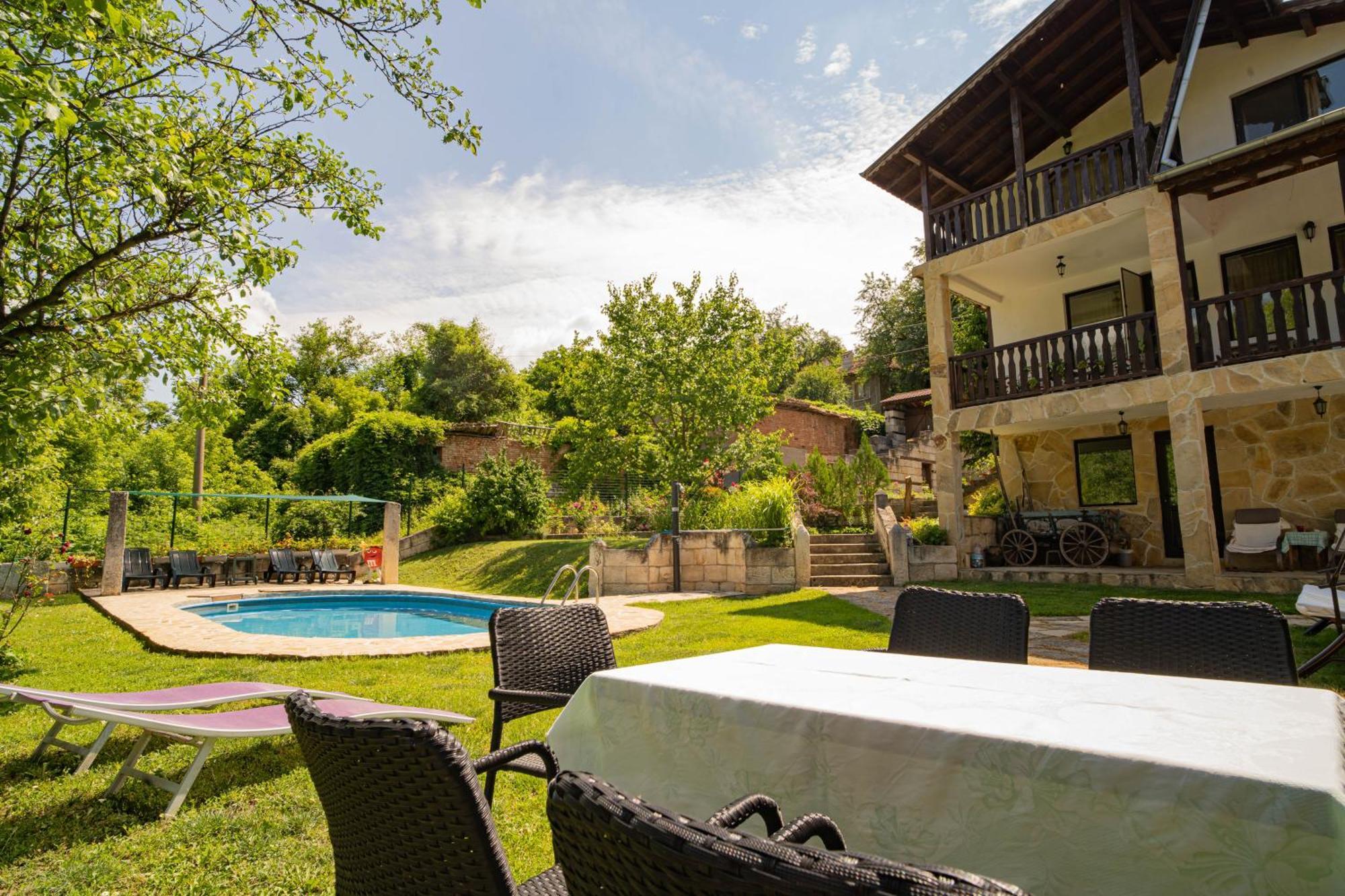 Neda'S House Hotel Cherven  Exterior photo